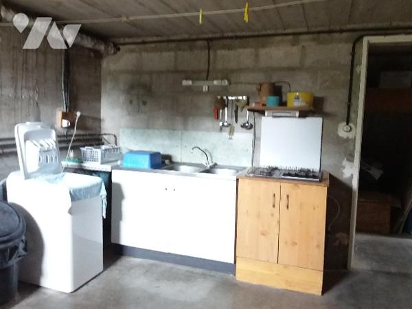 CENTRE VILLE DE CONTRES, PROCHE TOUS COMMERCES, ECOLES, PISCINE, SPORTS