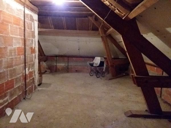 CENTRE VILLE DE CONTRES, PROCHE TOUS COMMERCES, ECOLES, PISCINE, SPORTS