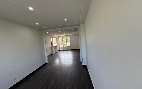 Appartement à vendre    3 pièces • 69,04 m2 Sainte-Foy-lès-Lyon