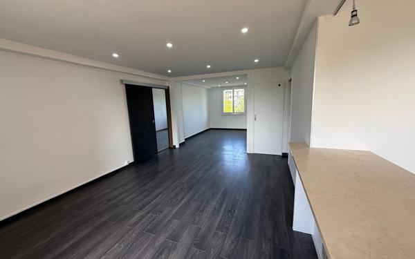 Appartement à vendre    3 pièces • 69,04 m2 Sainte-Foy-lès-Lyon