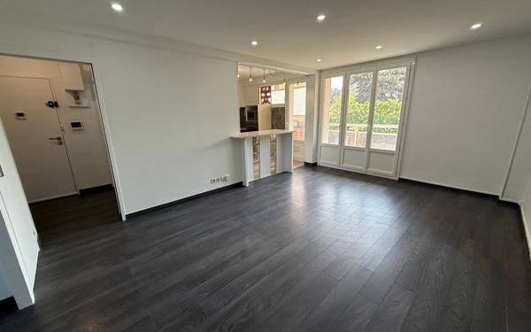 Appartement à vendre    3 pièces • 69,04 m2 Sainte-Foy-lès-Lyon