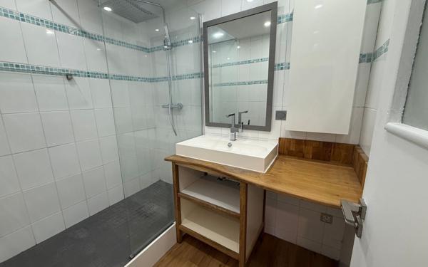 Appartement à vendre    3 pièces • 69,04 m2 Sainte-Foy-lès-Lyon