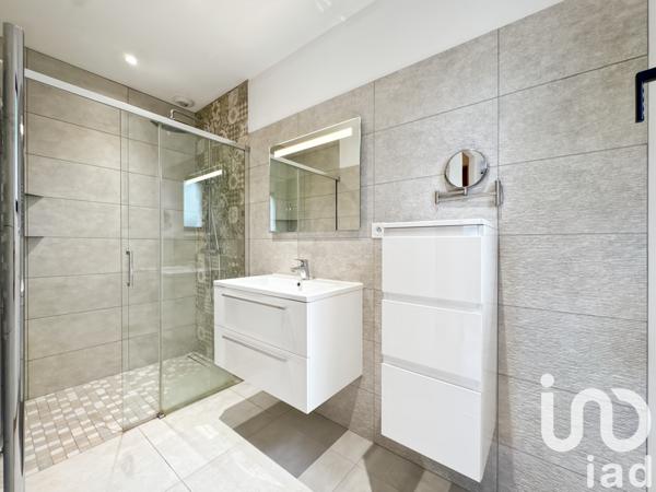 Maison à vendre 5 pièces 163 m² L'Huisserie