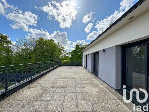 Maison à vendre 5 pièces 163 m² L'Huisserie