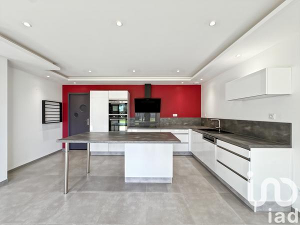 Maison à vendre 5 pièces 163 m² L'Huisserie