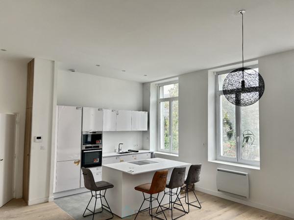 Appartement de Standing dans hôtel particulier/ CENTRE VILLE PROCHE GARE