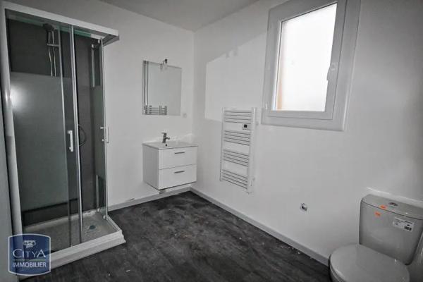 Maison à louer 4 pièces 90m² Vergèze (30310)