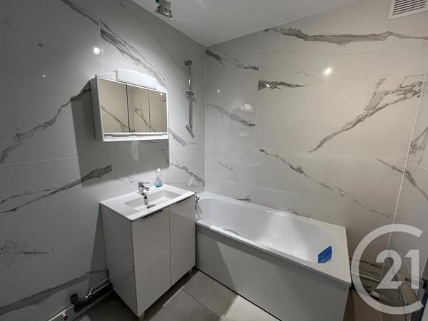 Appartement T4 à vendre  4 pièces - 77,39 m 2   BEAUZELLE  - 31