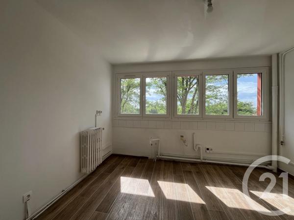 Appartement T4 à vendre  4 pièces - 77,39 m 2   BEAUZELLE  - 31