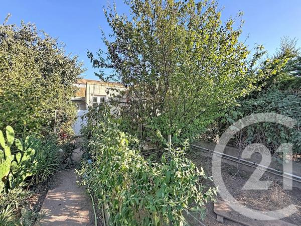 Maison à vendre  4 pièces - 76,84 m 2   AGDE  - 34
