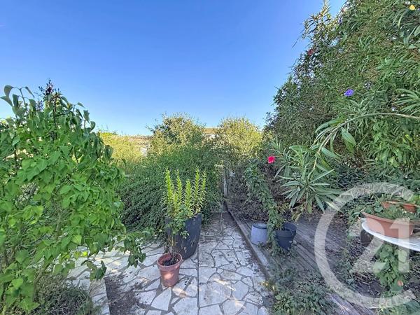 Maison à vendre  4 pièces - 76,84 m 2   AGDE  - 34