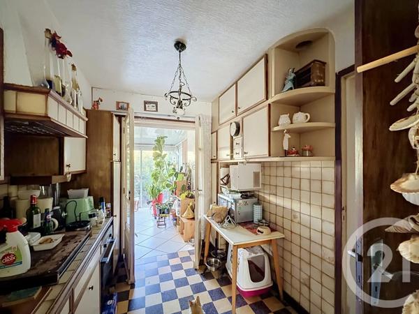 Maison à vendre  4 pièces - 76,84 m 2   AGDE  - 34