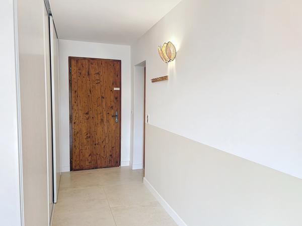 Gordes (84220) Gordes mas de 83 m2 4 pièces terrain et piscine