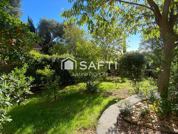 Toulon, maison familiale entretenu avec rigueur.