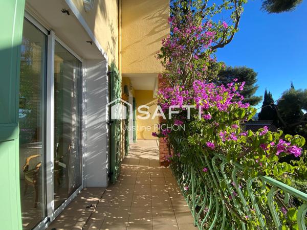 Toulon, maison familiale entretenu avec rigueur.