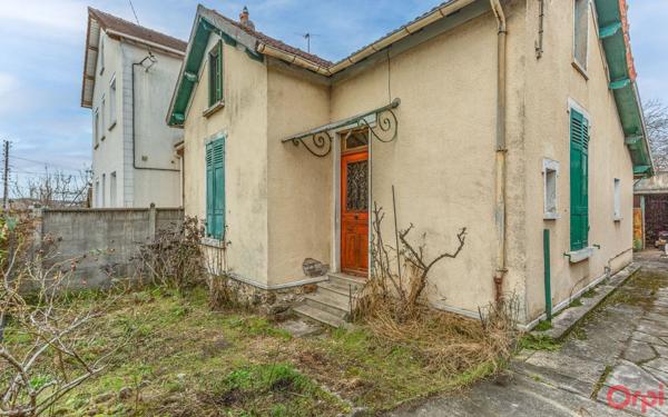 Maison à vendre    2 pièces •  Sainte-Geneviève-des-Bois