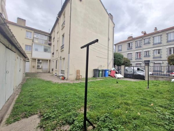 LA MUETTE - 2 pièces de 34,45m² situé au RDC. Professions libérales acceptées.