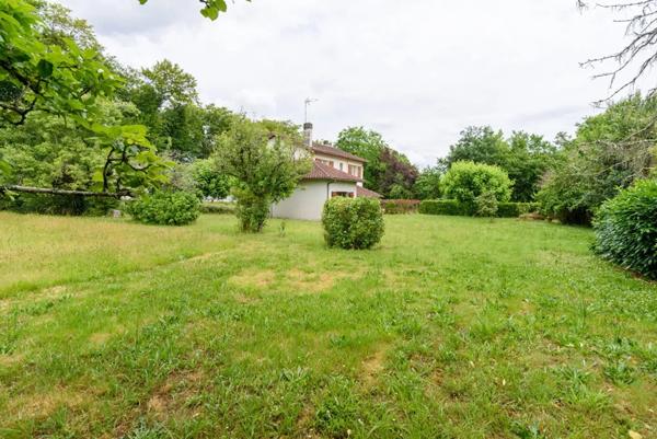 maison 6 pièces 127m² à vendre à Roquefort