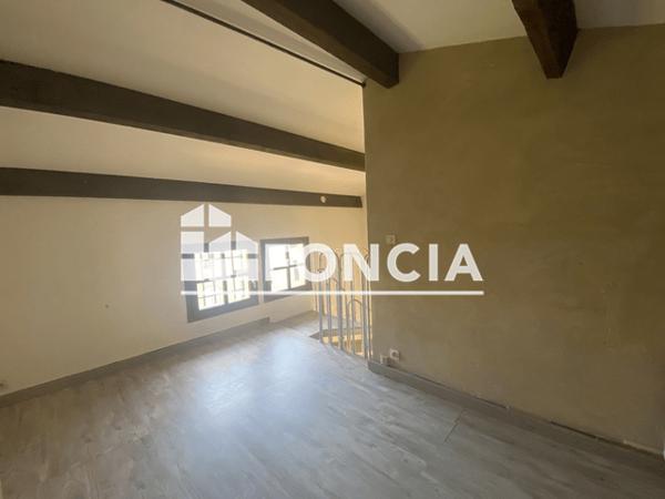 Location Appartement 2 pièces 30.82 m² - 6 RUE DU 4 SEPTEMBRE Uzes 30700