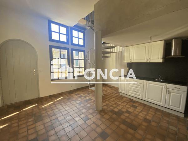 Location Appartement 2 pièces 30.82 m² - 6 RUE DU 4 SEPTEMBRE Uzes 30700