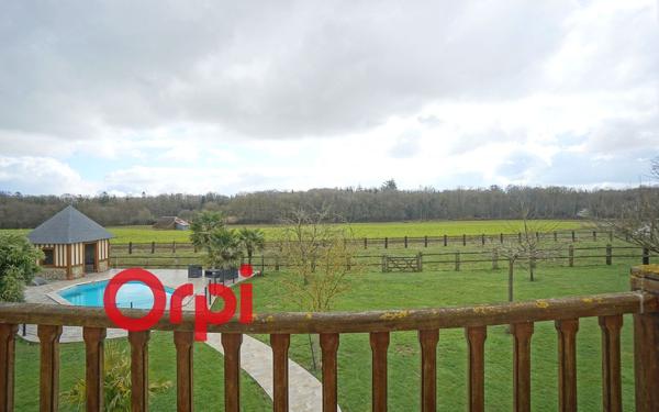 Maison à vendre    7 pièces •  Bernay