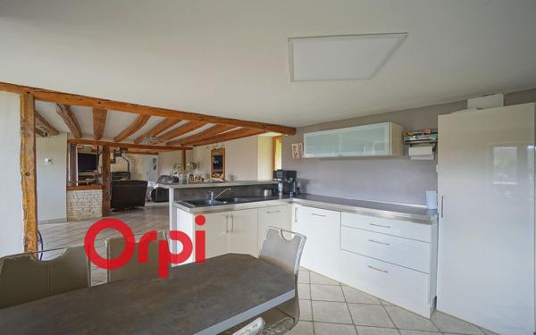 Maison à vendre    7 pièces •  Bernay