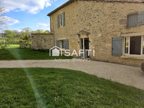 Maison de 175 m² et centre équestre, totalement atypiques
