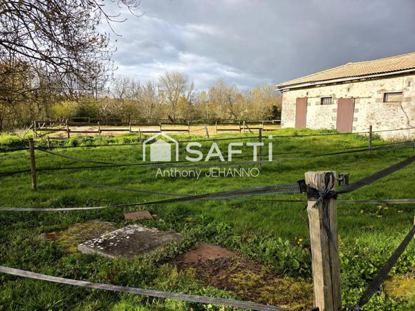 Maison de 175 m² et centre équestre, totalement atypiques