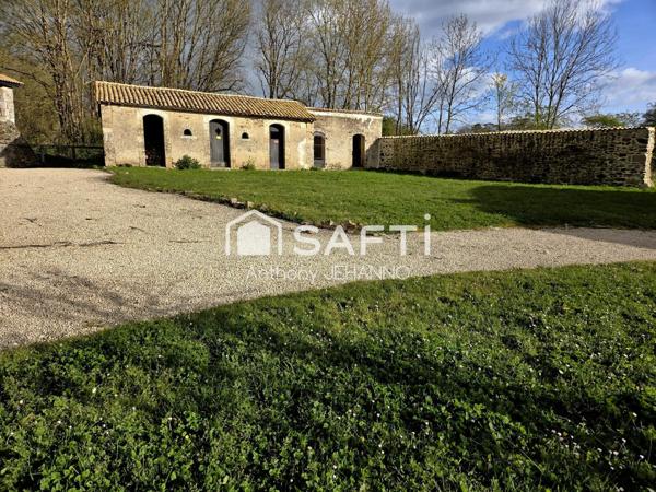 Maison de 175 m² et centre équestre, totalement atypiques