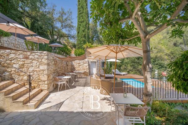La Colle-sur-Loup, Maison d'hôtes 9 Chambres -  417 m² à vendre