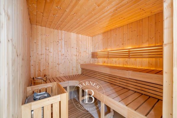 La Colle-sur-Loup, Maison d'hôtes 9 Chambres -  417 m² à vendre