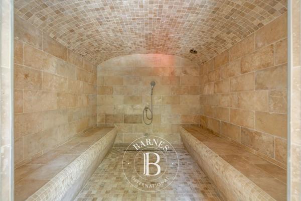 La Colle-sur-Loup, Maison d'hôtes 9 Chambres -  417 m² à vendre
