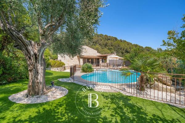 La Colle-sur-Loup, Maison d'hôtes 9 Chambres -  417 m² à vendre