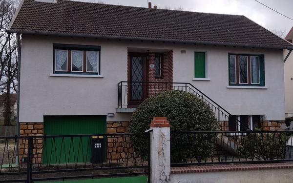 Maison à vendre    3 pièces •  Salbris