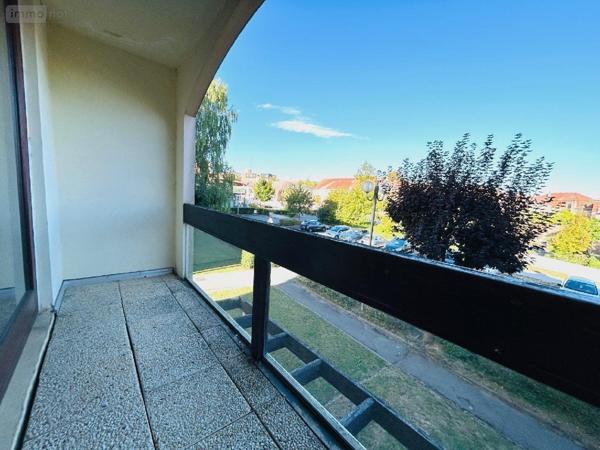 Appartement à vendre à Bruay-la-Buissière dans le Pas-de-Calais (62700), ref : 25/0022VM