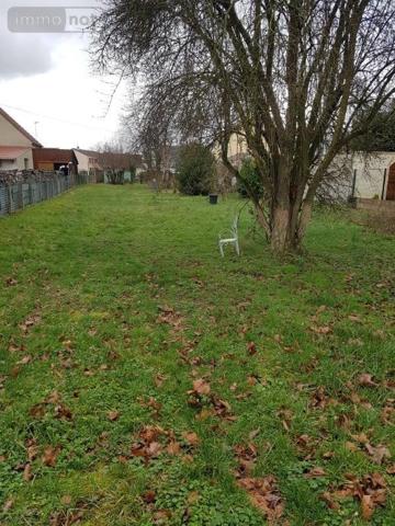 Terrain à Batir à vendre à Châlons-en-Champagne dans la Marne (51000), ref : TAB 481