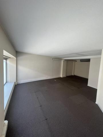 REF 12387-  6 RUE PIERRET - LOCAL COMMERCIAL