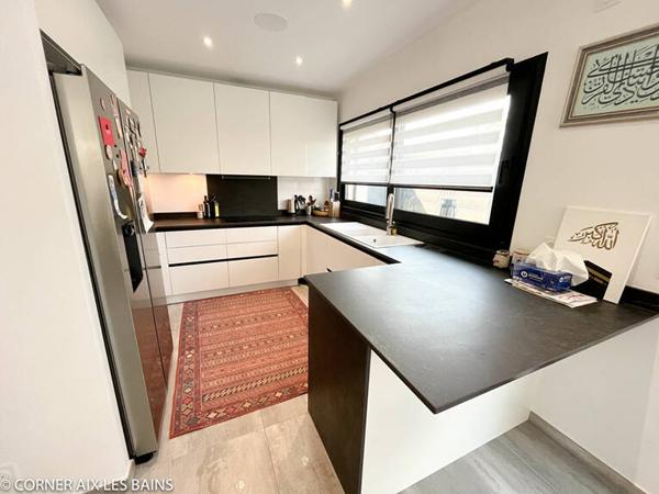 Maison contemporaine - très belles prestations -  BARBERAZ