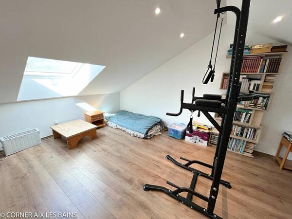Maison contemporaine - très belles prestations -  BARBERAZ