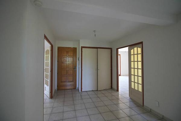 Maison 12 pièces - Porte de Savoie - calme et verdure