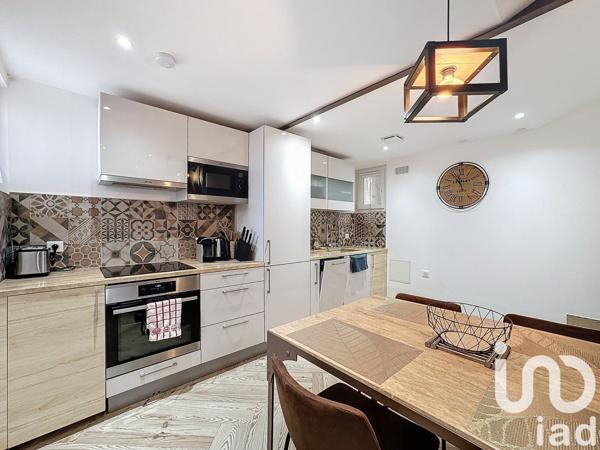 Appartement 2 pièces de 48 m² à Sainte-Maxime (83120)