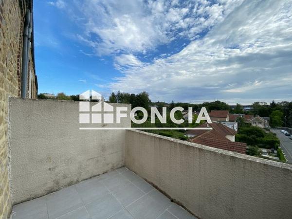 Location Appartement 3 pièces 66.8 m² - 50-52 RUE DU FOND DE SANTE Charleville Mezieres 08000