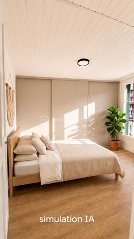 # Très bel appartement rénové avec climatisation – Fontaine Avenue du Vercors

Situé sur l'Avenue du Vercors à Fontaine, dans un environnement calme et recherché, découvrez ce très bel appartement entièrement rénové avec goût, offrant confort moderne et luminosité.

Au 2ème étage d'une copropriété bien entretenue, ce logement séduira immédiatement par ses volumes optimisés, sa décoration contemporaine et ses prestations de qualité.

Vous profiterez d'une agréable pièce de vie lumineuse, d'une chambre spacieuse,ainsi que d'une climatisation réversible assurant un confort optimal été comme hiver.

L'appartement a bénéficié d'une rénovation : sols modernes, peintures soignées, menuiseries de qualité et aménagements pensés pour le quotidien.

### Les points forts

✅ Appartement entièrement rénové
✅ Climatisation 
✅ Très lumineux
✅ Chambre avec potentiel travaux grand dressing 
✅ Quartier calme
✅ Proximité immédiate des commerces, transports et écoles
✅ Idéal résidence principale ou investissement locatif

L'emplacement est particulièrement apprécié grâce à sa proximité avec Grenoble, le tramway, les commerces de quartier et les principaux axes routiers.

Un bien clé en main, sans travaux à prévoir, à visiter rapidement.

Emplacement idéal

✅ Commerces de proximité à moins de 2 minutes à pied (boulangerie, épicerie, pharmacie, services)

✅ Arrêts de bus à environ 4 minutes à pied (Curie - Vercors) desservis par plusieurs lignes du réseau TAG

✅ Tram A accessible rapidement (stations Louis Maisonnat ou Les Fontainades - Le Vog selon votre position sur l'avenue) permettant de rejoindre Grenoble centre en quelques minutes

✅ Accès rapide à Grenoble, Presqu'île scientifique, CEA, STMicroelectronics et autoroute A480.