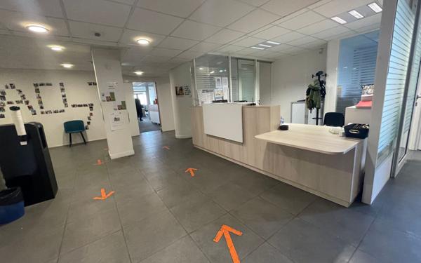 Immeuble à vendre    Levallois-Perret