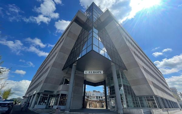 Immeuble à vendre    Levallois-Perret