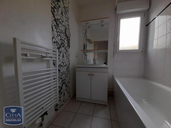 Appartement à louer 3 pièces 63.95m²