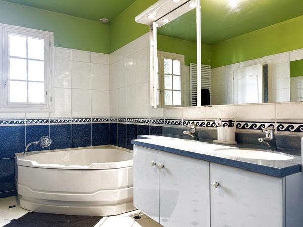 Grande maison spacieuse 5 chambres dont 2 en plain-pied Changé centre