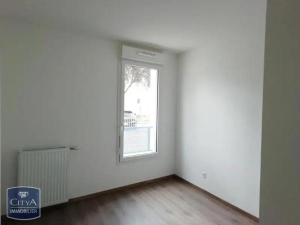 Appartement à louer 4 pièces 82.32m² Mérignac (33700)