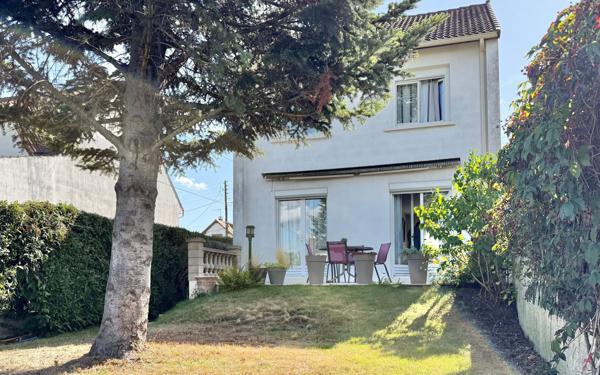 Maison à vendre    5 pièces • 80 m2 Morangis