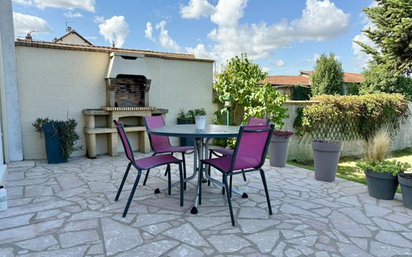 Maison à vendre    5 pièces • 80 m2 Morangis